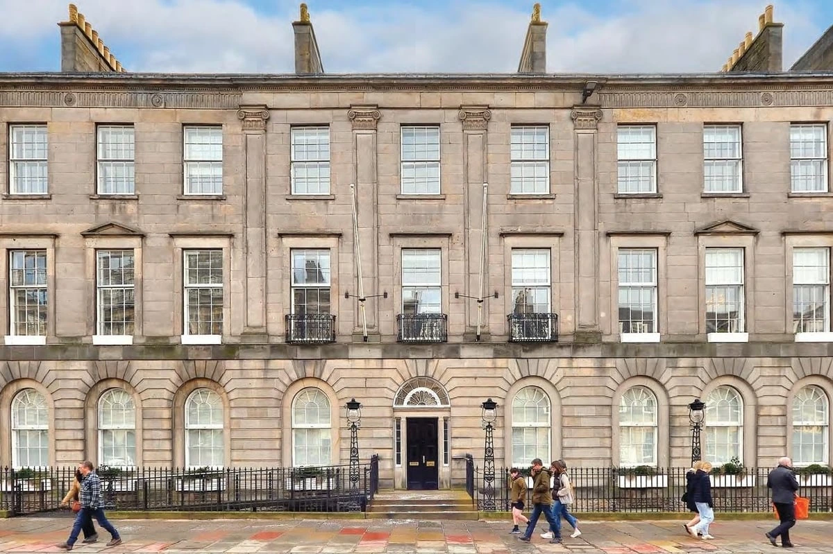 immeuble henry duncan house à edinburgh , propriété de la société Corum pour la SCPI Corum XL